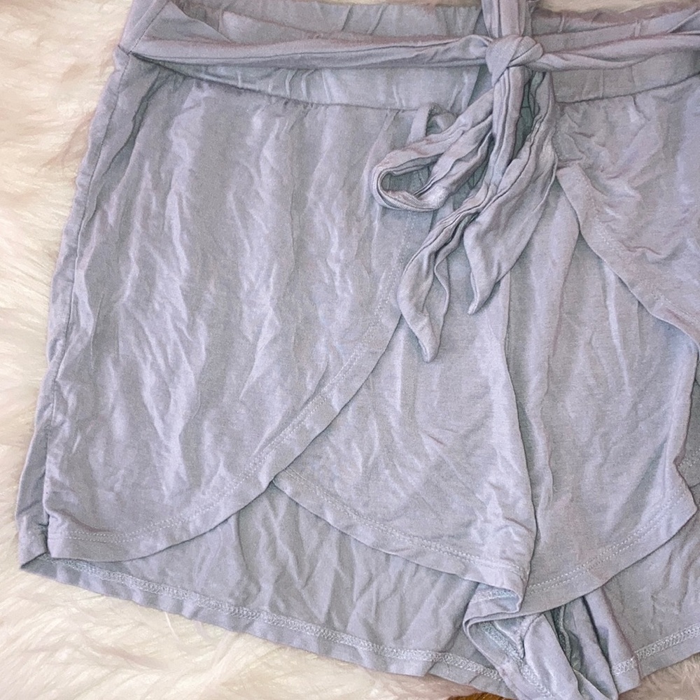 Adore Me Grey Sleep Shorts EUC SZ L